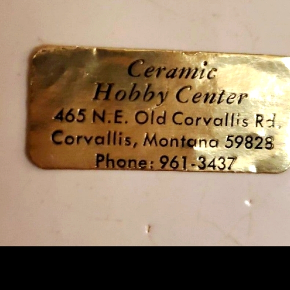 Decorative Ceramic Plate. Vintage - Picture 2 of 3